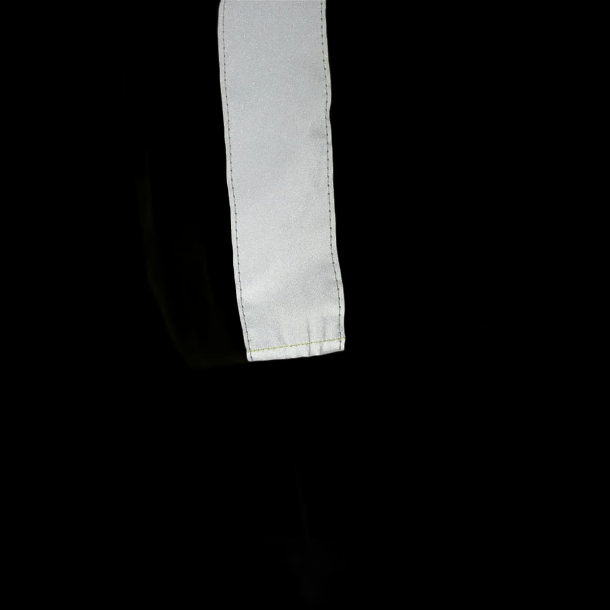 Portwest Hi-Vis Rain Jacket — detail