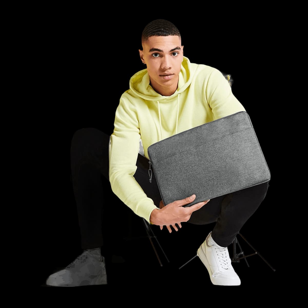 "Essential 15" laptop case"