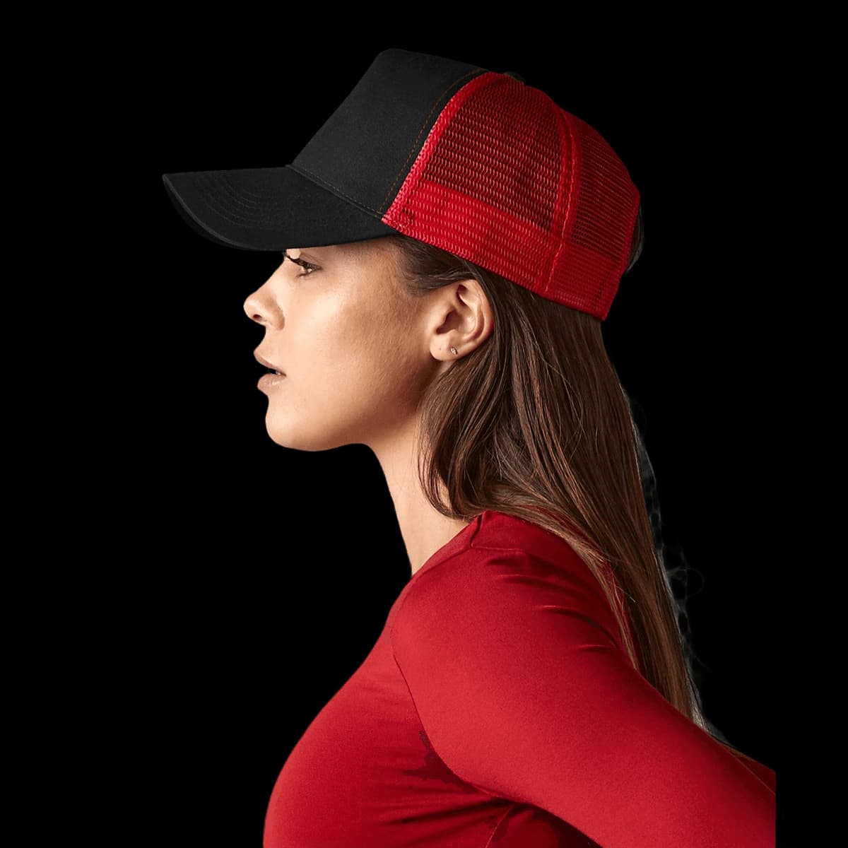 Snapback trucker